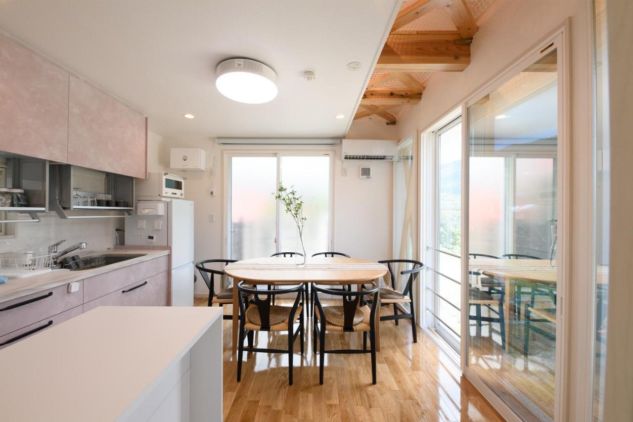 和光荘 Harmonious Light West Villa Hakone Exterior photo